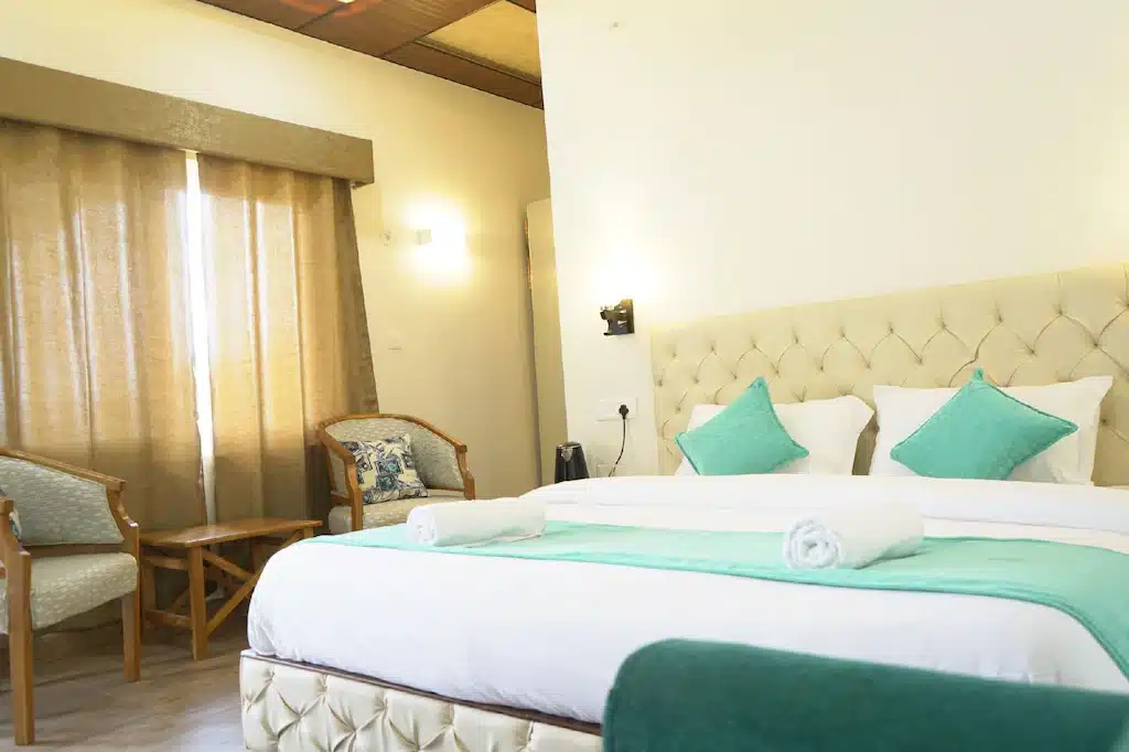 Hotel Room at Char Machan Resort, Guptkashi